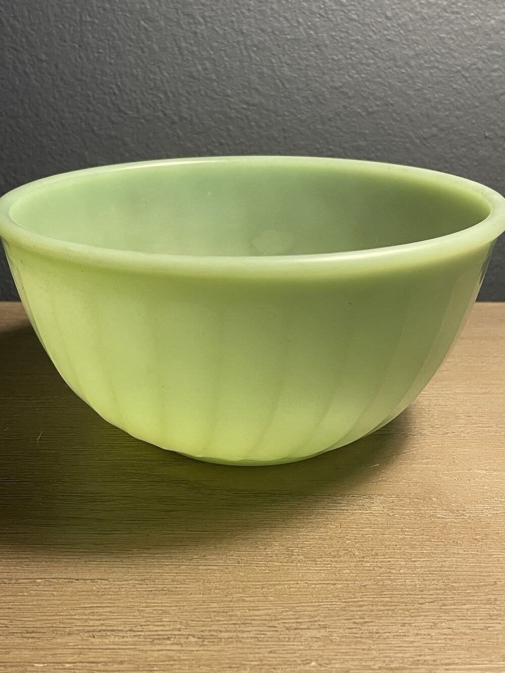 Vintage Fire-King Jadeite Swirl Mixing Bowl 6.5” Interior 7” Overall USA